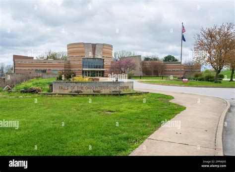Ohio State Park Along The Ohio River Stock Photo Alamy