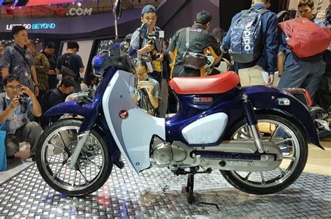 Mau Bergaya Retro Ini 5 Motor Klasik Yang Bikin Lo Nyentrik Di Jalanan