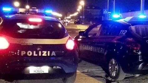 Malviventi Rapinano Lamborghini Tra Bitonto E Modugno Auto Recuperata