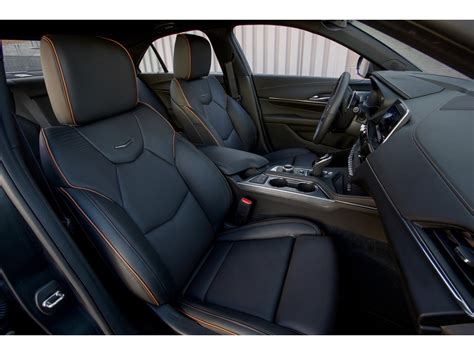 2022 Cadillac CT4: 77 Interior Photos | U.S. News