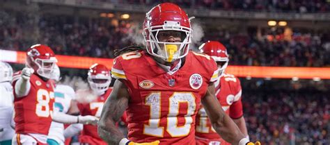 Top 10 NFL Week 2 PrizePicks Player Predictions 2024 FantasyPros