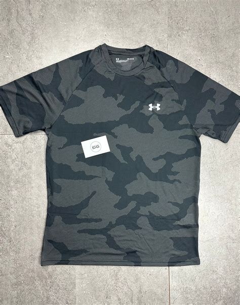 Under Armour Camo ‘Black’ T shirt – SourcedByDG