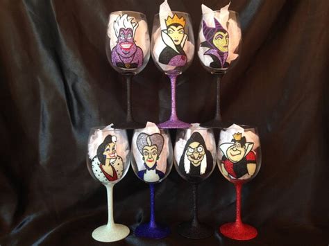 Disney Villains Glitter Glasses