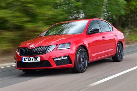 New Skoda Octavia Vrs Challenge 2019 Review Auto Express