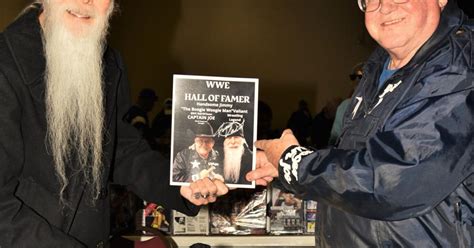 Former Wrestler Jimmy The Boogie Woogie Man Valiant At Memorabilia