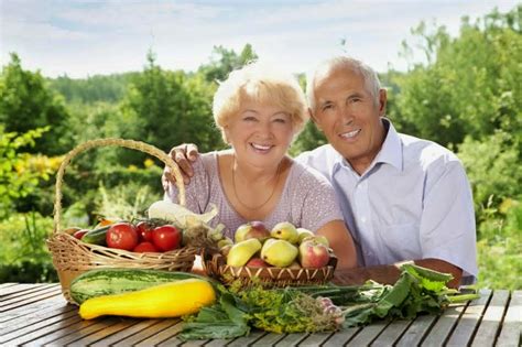 CUIDADOS NUTRICIONALES PARA EL ADULTO MAYOR MachaliConectado Cl