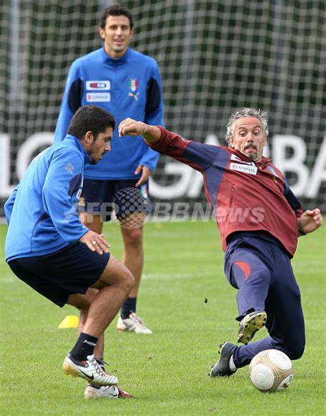 ＜サッカー 欧州選手権2008・予選＞イタリア代表 グルジア戦に向けて調整 写真11枚 国際ニュース：afpbb News