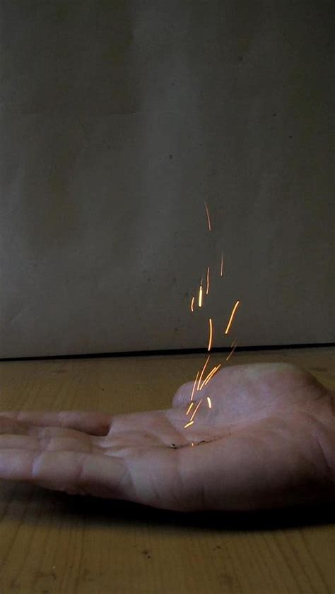 Химия и Химики № 1 2011. Нитроцеллюлоза. Nitrocellulose