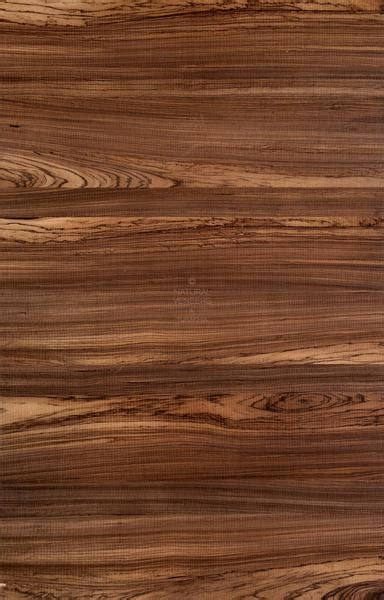 Izombe 6 2440x1220 Rough Cut Veneers Veneers 05 Mm