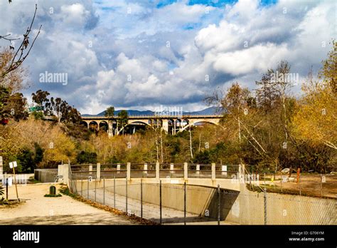 Los Angeles River Channel Hi Res Stock Photography And Images Alamy