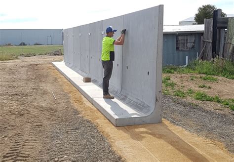 L Shaped Precast Concrete Retaining Wall Cbs Retaining Off