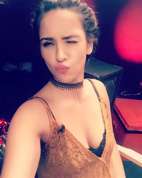 Aisha Sharma Sizzling Hot Sexy Funclub