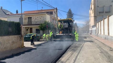 Utiel Ultima El Asfaltado De Varios Viales De La Localidad Levante Emv