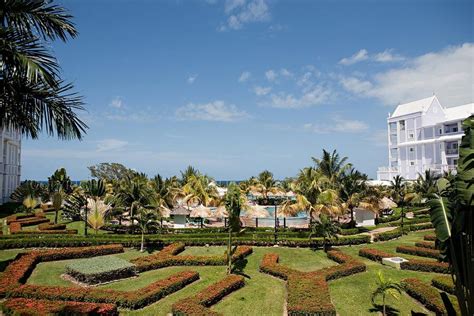 Destination Wedding Michelle And Phil Clubhotel Riu Ocho Rios