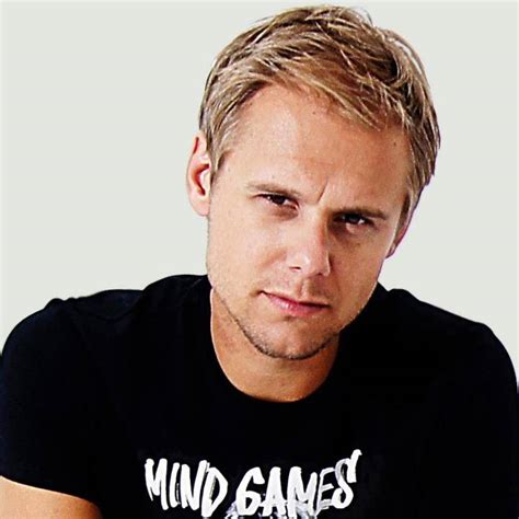 Nederlandse Top 10-Acts: Armin van Buuren featuring Trevor Guthrie
