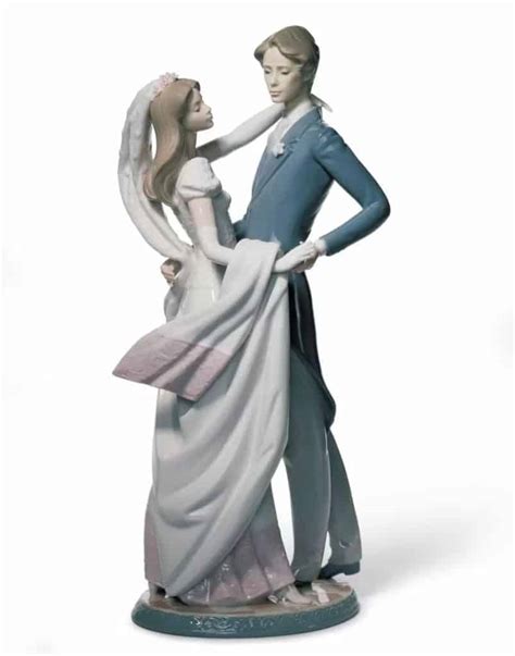 Lladro Figurine Value Identification And Price Guides