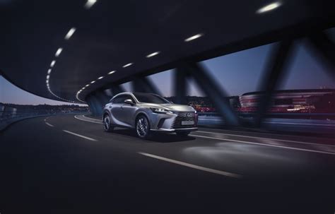 ALL-NEW LEXUS RX DELIVERS FIVE-STAR SAFETY