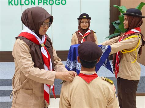 Kepala Man Kulon Progo Lepas Siswa Peserta Peransaka Diy Man