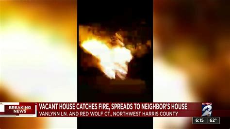 Vacant House Catches Fire Spreads To Neighbor S Home In Northwest