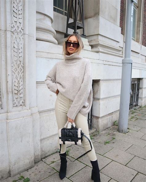 Alexx Coll pe Instagram: „Cream of the crop” | Oversized sweater outfit ...