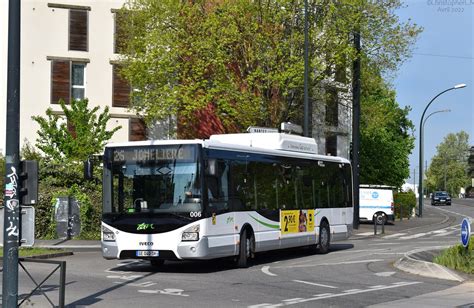 Iveco Urbanway Gnv N Nantes R Seau Tan Ligne Flickr