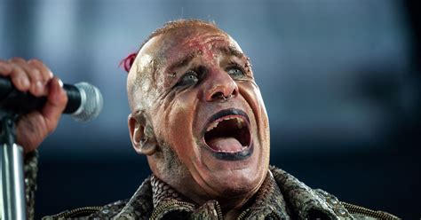 ¿quién Es Till Lindemann Vocalista De Rammstein Acusado De Abuso Sexual Contra Sus Fans