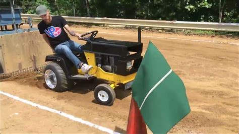 Garden Tractor Pulling 16hp Kohler K341 4000rpm Youtube