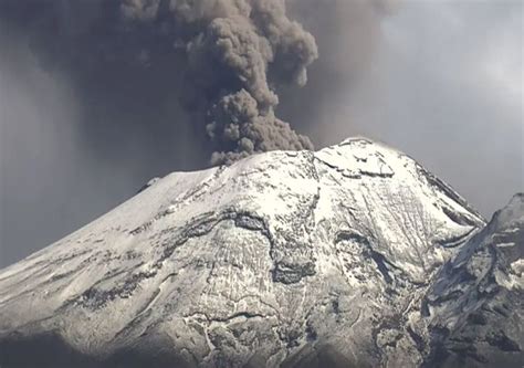 Intensa actividad del volcán Popocatépetl qué hacer en caso de caída