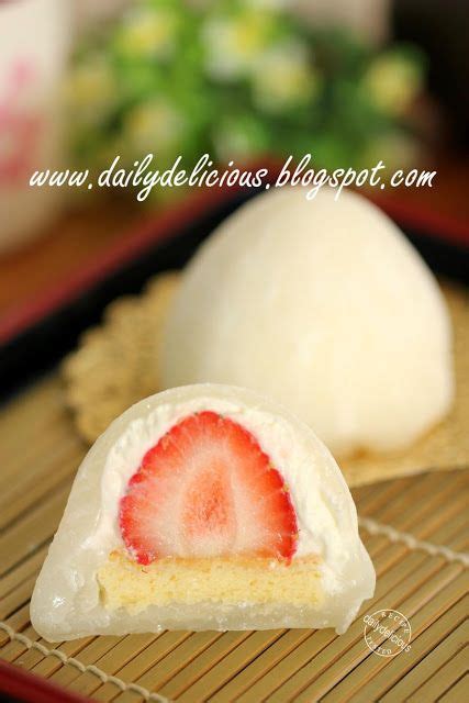 Dailydelicious 雪苺娘 ゆきいちご Yuki Ichiko Strawberry And Cream Daifuku Asian Desserts Dessert