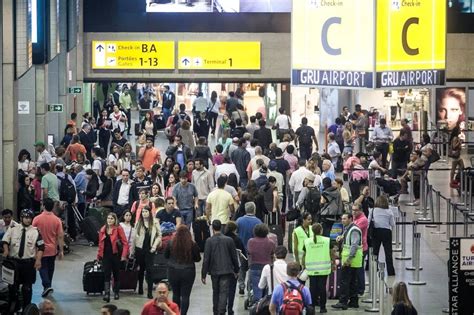 Aeroporto Mais Movimentado Do Mundo Recebe 2 6 Vezes Mais Gente Que O