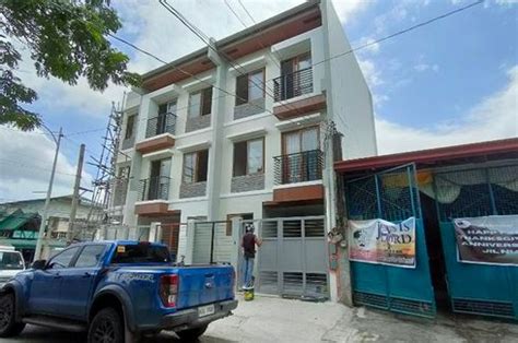 Storey Townhouse For Sale In Tandang Sora Quezon City Near Mindanao