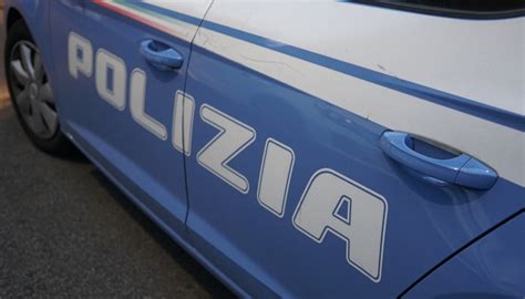 Tragedia Nel Barese Scontro Tra Tir E Auto Morti Due Giovanissimi Osxw