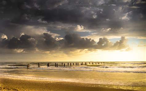 3840x2160 Nature Landscape Sea Waves Sunset Clouds Beach