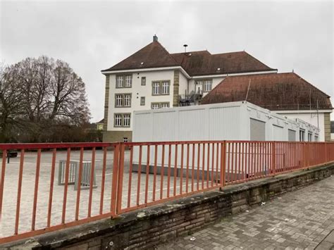 Container Klassenzimmer für drei Grundschulen diskutiert Kusel Konken