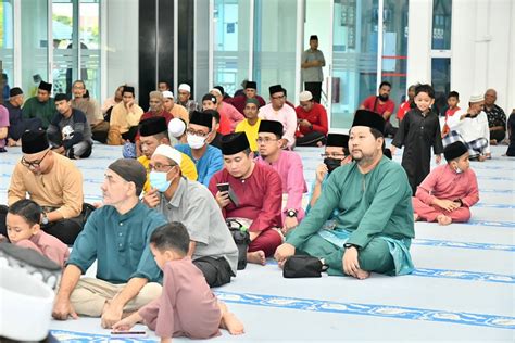 Sekitar Majlis Iftar Bersama Datuk Bandar Johor Bahru Dan Penyampaian