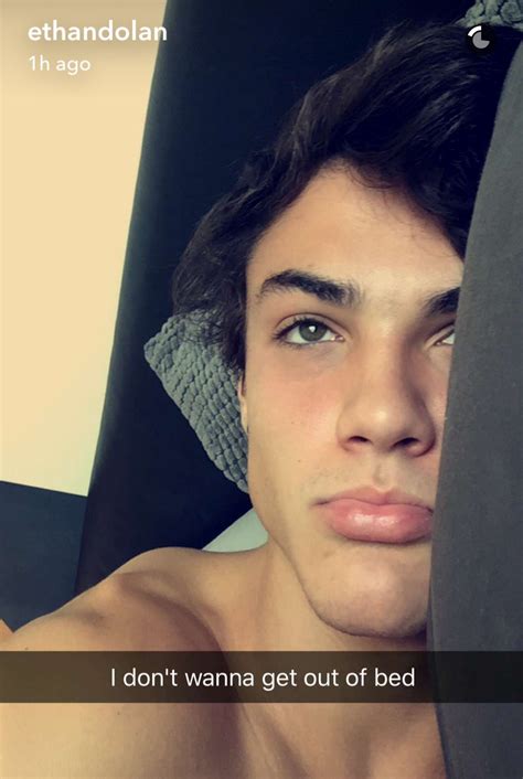 Same Ethan Same Ethan Dolan Dolan Twins Bottom Lip Getting Out Of Bed Twin Brothers Famous