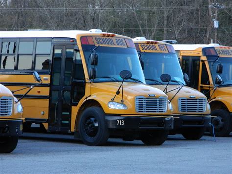 Cabell County Schools 713 Bus Lot Huntington Wv Flickr