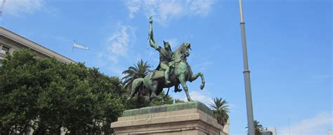 Monumento Ecuestre Al General Manuel Belgrano Wikipedia Traces De