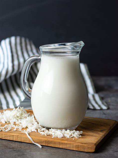 How To Make Coconut Milk 2 Ways Healthier Steps