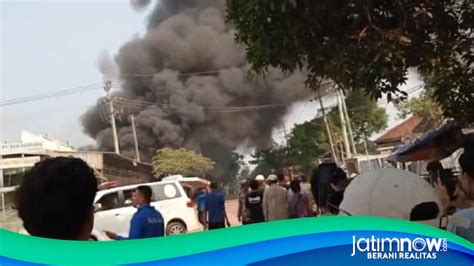 Blarr Sejumlah Rumah Warga Di Bangkalan Runtuh Terkena Ledakan