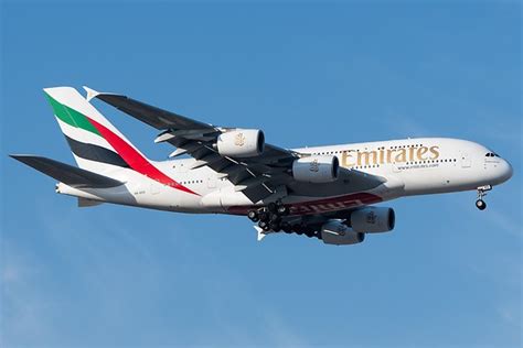 Flight EK703 UAE9G Emirates RadarBox Flight Tracker