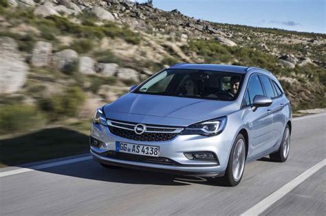 Opel Astra Sports Tourer Precios Motores Equipamientos