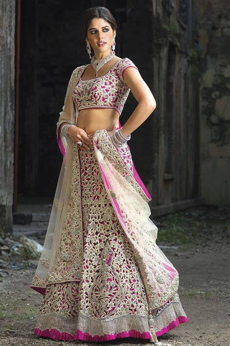 47 best Ghagra choli images on Pinterest | Gagra choli, Ghagra choli and India fashion