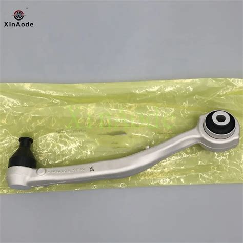 204 330 67 11 W204 W205 C200 Suspension Control Arm For Mercedes Benz