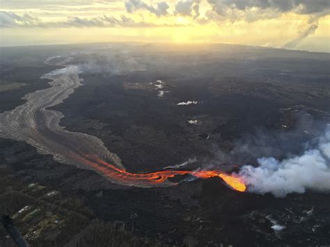 Lava From Kilauea Collapse Explosion Destroys Evacuated Hawaiian