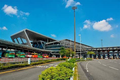 How to Navigate the Shenzhen Bay Border Crossing to Hong Kong - Drive ...