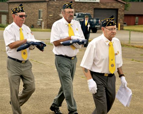 American Legion Post 15 Holds Flag Disposal Ceremony News Sports Jobs News And Sentinel