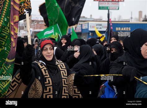 Dearborn Michigan Shia Muslims Marched Through The Streets Of