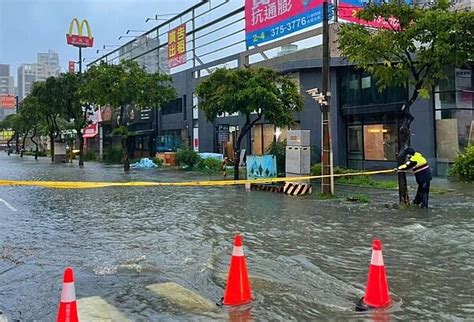 豪雨狂襲高雄釀災 全市67處積淹水8路樹、1鷹架倒塌 好房網news