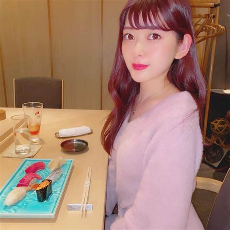 長岡真由（まゆちむ）さんのインスタグラム写真 長岡真由（まゆちむ）instagram 「🍣🍣🍣 函館行ってきました〜🥺🥺💗💗 世界で1番大好きなお寿司🍣 【鮨処 木はら】さんに